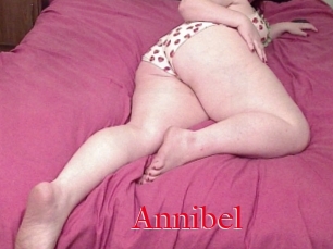 Annibel Beurette nue