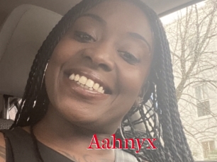 Aahnyx