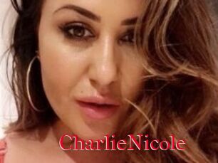 CharlieNicole Beurette nue