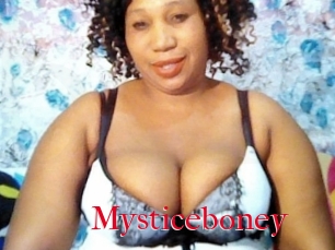 mysticeboney Beurette nue